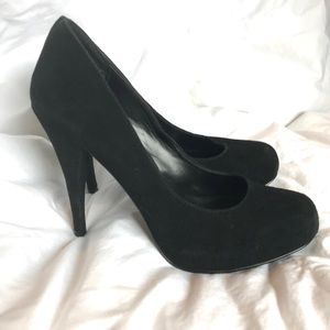 Suede Steve Madden Pumps